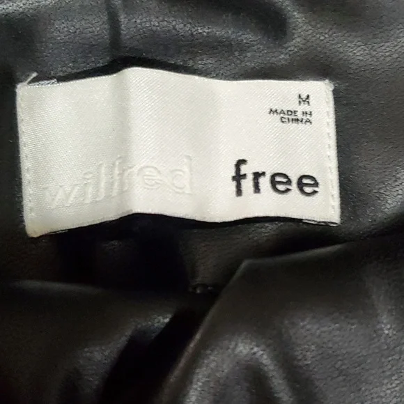 Wilfred Free Dairia Vegan Leather leggins - Picture 3 of 5